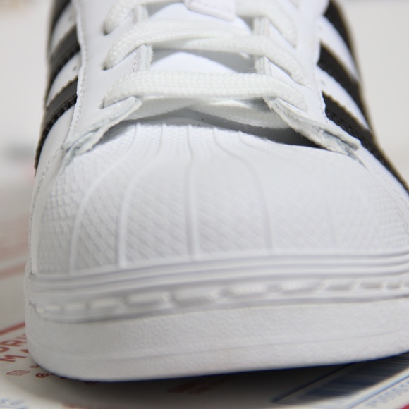 Adidas  Black / White Superstar Shell-Toe Low Tops - Picture 5 of 8